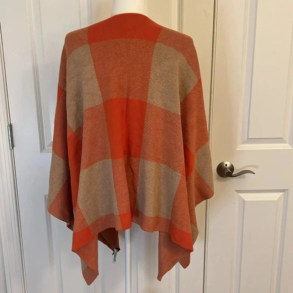 Talbots Plaid Shawl Wrap in Orange Tan Boho Fall Festive Cozy One Size Fits All - Picture 4 of 6